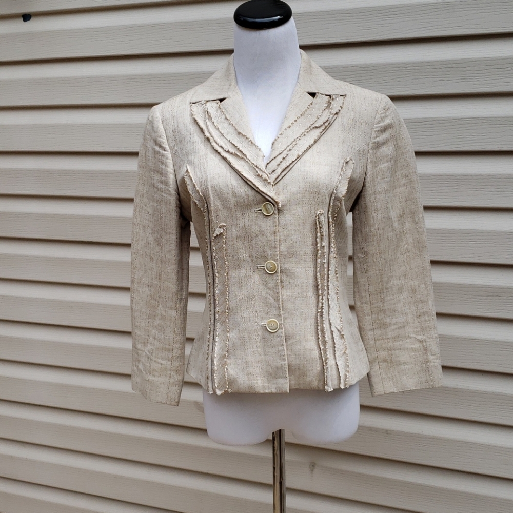 Carolina Herrera Cotton and Linen Blazer - Picture 2 of 11